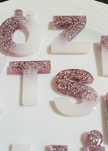 Pembe taşlı epoksi Kadın Anahtarlık Harfleri - Görsel 2