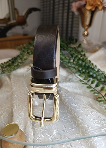 7 farklı renk Parlak Deri Kadın Kemer - Görsel 5