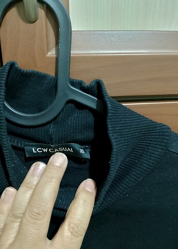 xs Beden Siyah Baskılı Sweatshirt
