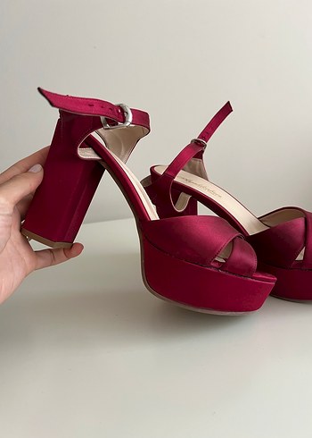 38 Beden Bordo Parlak Platform Topuklu Kadın Ayakkabı