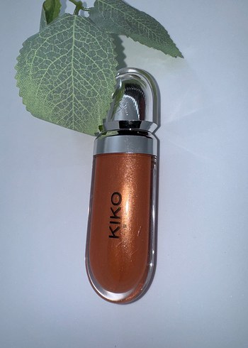 Kiko Parlak Bej Ruj