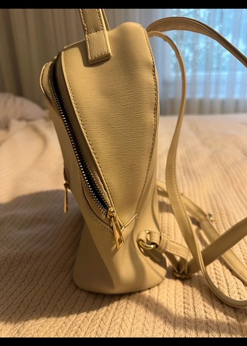 Derimod Bej Deri Fermuarlı Kadın Sırt Çantası - Görsel 3