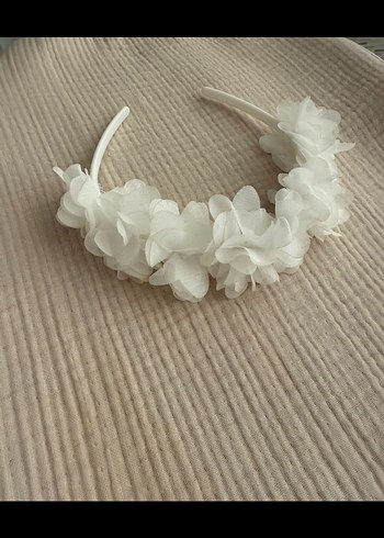 Beyaz lohusa tacı - Görsel 2