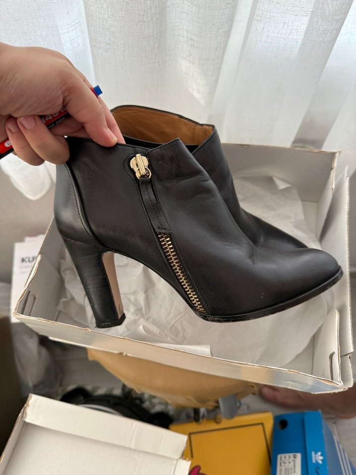 Siyah Deri  Kadın Topuklu Bot Hotiç 40 numara - Görsel 2