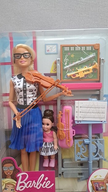 Beden Barbie meslekler müzik öğretmeni