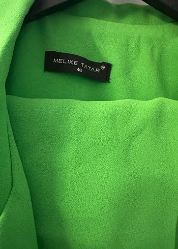 46 Beden Yeşil Kolsuz Mini Blazer takım