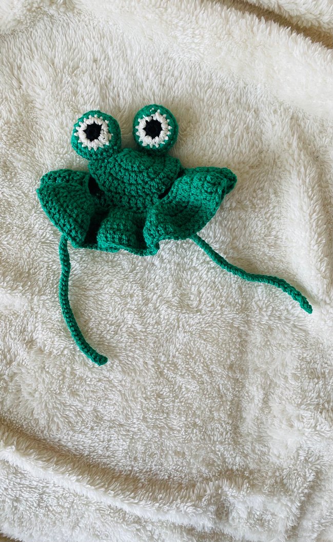 Kurbağa Figürlü Örgü Kedi Şapkası - Görsel 3