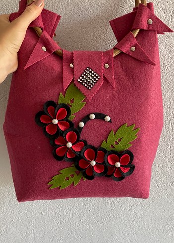 Nakışlı ve Boncuklu Pembe Kadın Çanta