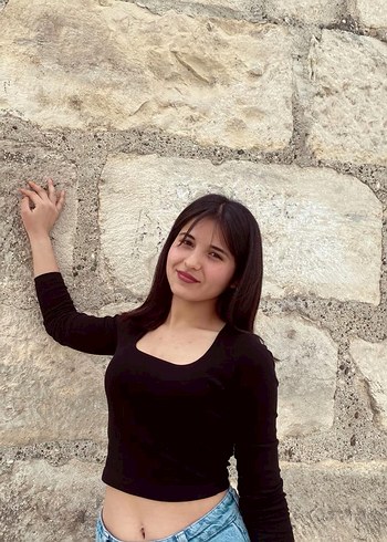 Uzun Kollu Siyah Düz Yaka Kadın Bluz