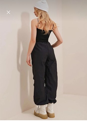 Trendyol & Milla Paraşüt pantolon
