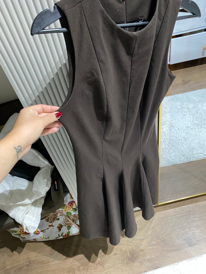 Kahverengi V Yaka Midi Drapeli Kadın Elbise - Görsel 3