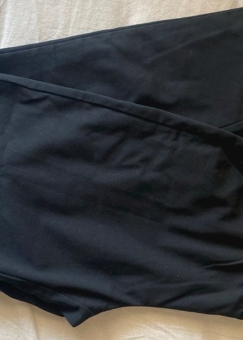 Kadın Siyah Midi Kumaş Pantolon - Görsel 2