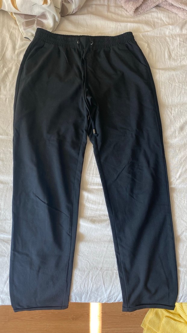 Kadın Siyah Midi Kumaş Pantolon - Görsel 3