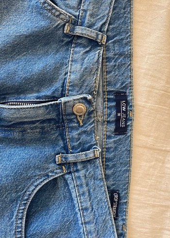 Kadın Mavi Midi Boy Bol Kesim Kot Pantolon - Görsel 3