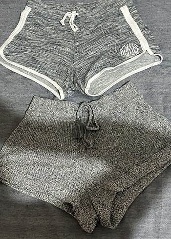 Gri Örgü Mini Şort - Rahat Kesim