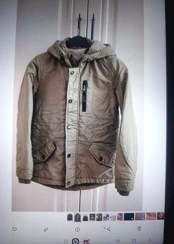 Erkek Çocuk Gri Kapüşonlu Düğmeli Kaban - Görsel 2