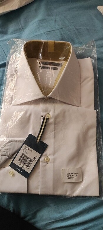 Gömlek erkek coton XL sıfır kaliteli ürün