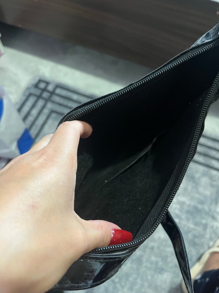 Parlak Siyah Deri Kadın Çanta - Görsel 2