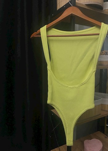 Dilvin V Yaka Kolsuz Yeşil Midi Body