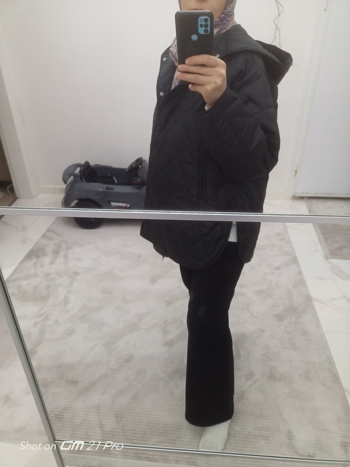 Düğmeli Siyah Midi Kadın Ceket - Görsel 2