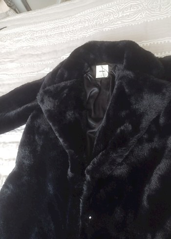 Koton X Zeynep Bastık Siyah Uzun Suni Kürk - Görsel 4