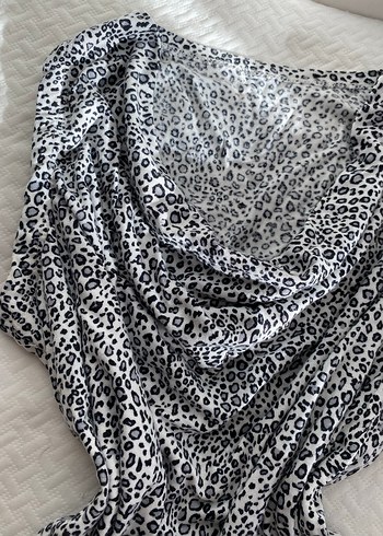 m Beden Vintage Leopar Desen Sıfır Kol Bluz