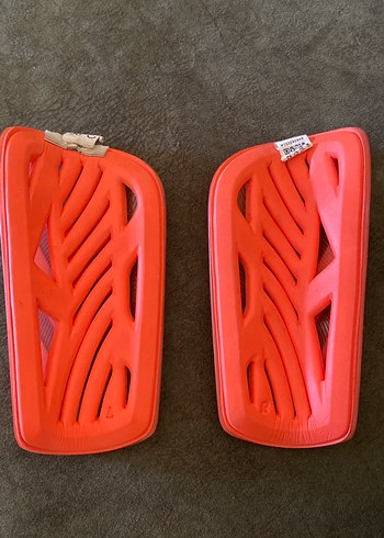 Kırmızı Diz Koruyucu - Görsel 2