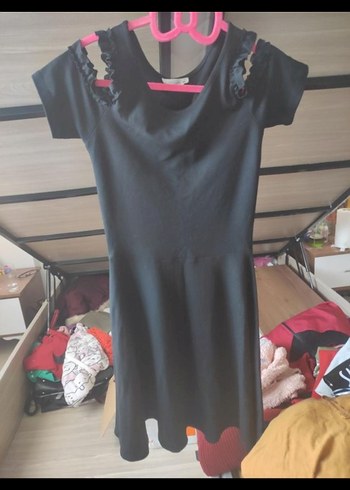 LC Waikiki Kız Çocuk Siyah V Yaka Fırfırlı Elbise