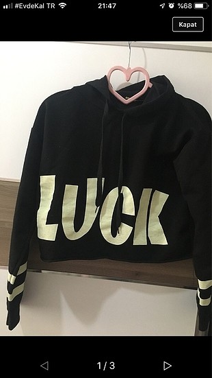 Luck yazılı kısa sweat