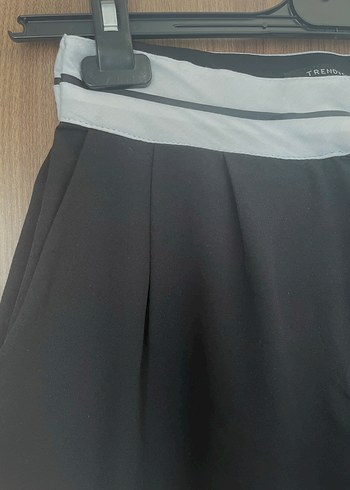 Trendyol & Milla Siyah Kadın Kumaş Pantolon