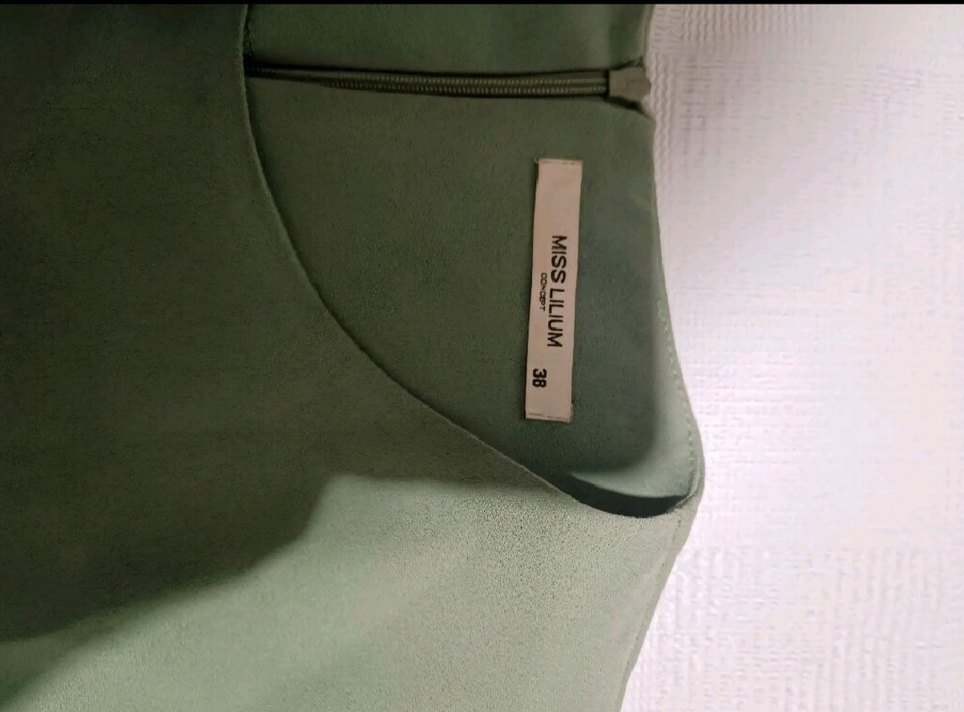 Düğmeli Yeşil Kadın Bluz - Görsel 2