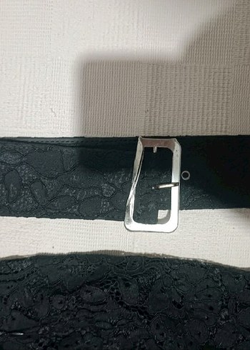 Dantel Detaylı Siyah Midi Kadın Pantolon - Görsel 3