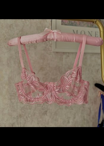 Diğer Şefaf Pembe Mini Bohem Sütyen