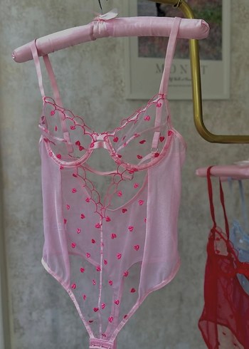 Nakışlı Pembe Midi Bodysuit