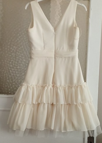 V Yaka Kolsuz Mini Ekru elbise - Görsel 2