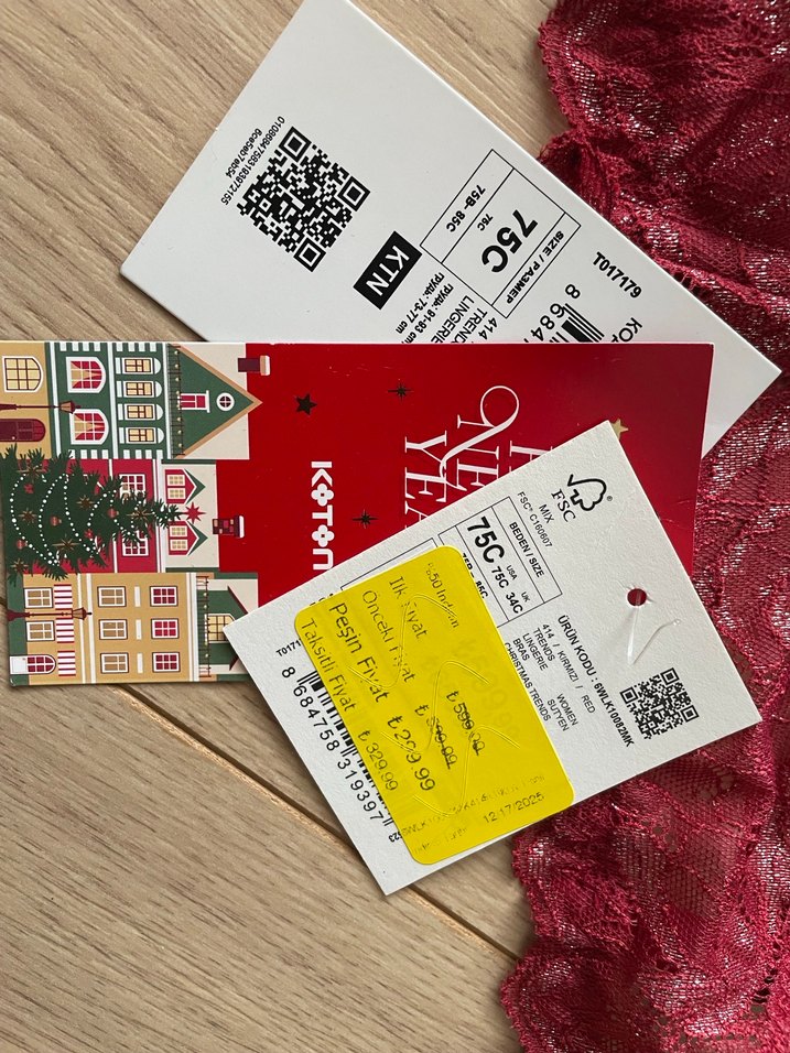 Kırmızı Dantelli Balenli Sütyen - Görsel 4