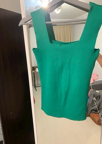 Yeşil Straplez Kadın Crop