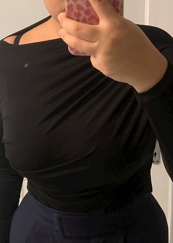 l Beden siyah Renk Uzun Kollu Siyah Drapeli Bluz