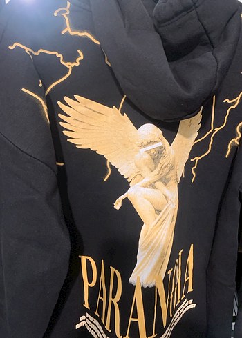 l Beden Altın Baskılı Siyah Yüksek Yakalı Sweatshirt