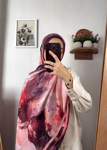 Renk harmoni serisi mürdüm rengi şal