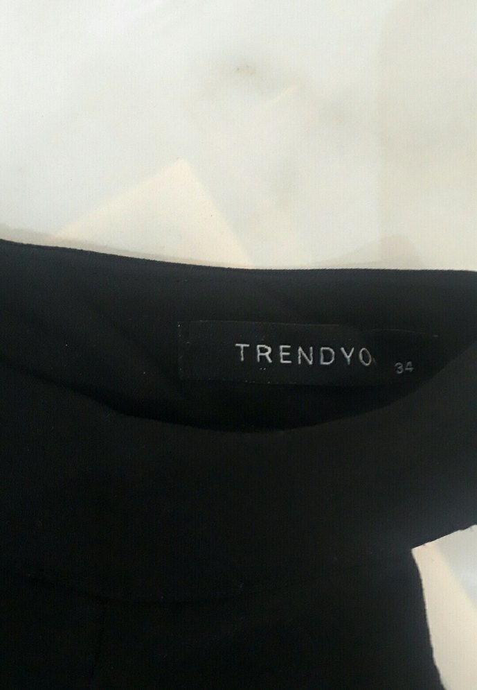 siyah önden baglamalı büstiyer - Görsel 4