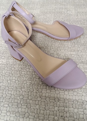 Lila Pastel Kadın Topuklu Ayakkabı