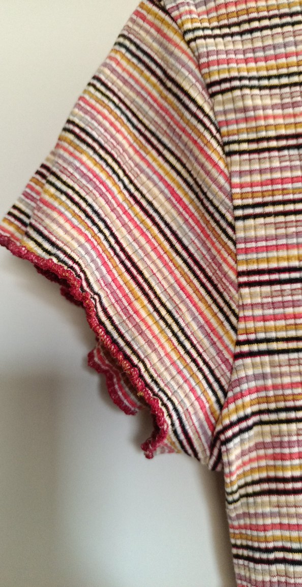 Pileli Kısa Kollu Çizgili Tişört - Görsel 2