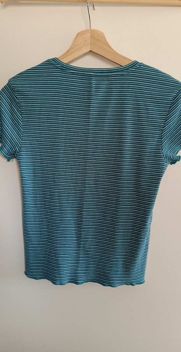 Kadın Turkuaz Çizgili Piliseli Tişört - Görsel 2