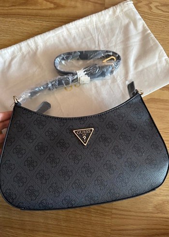 Guess Çanta