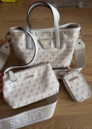 Guess Çanta