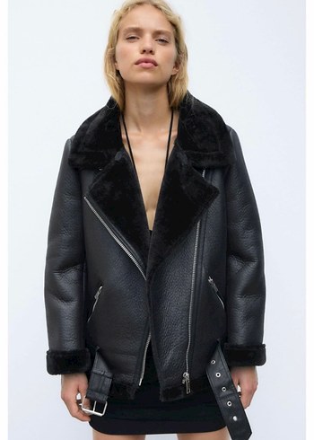 Zara Kürk Detaylı Siyah Deri Biker Ceket