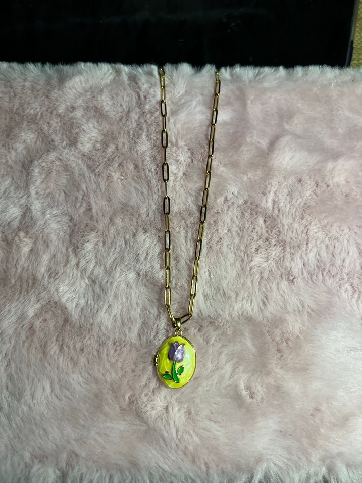 Lale Desenli Gold Çelik Açılabilir Kolye - Görsel 3