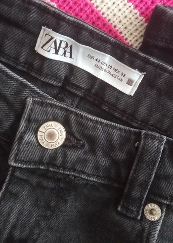 Zara Siyah Denim Mom Jean