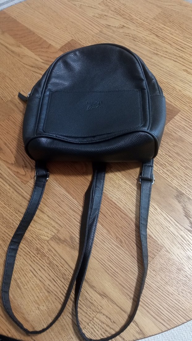 Siyah Deri Kadın Sırt Çantası - Görsel 5